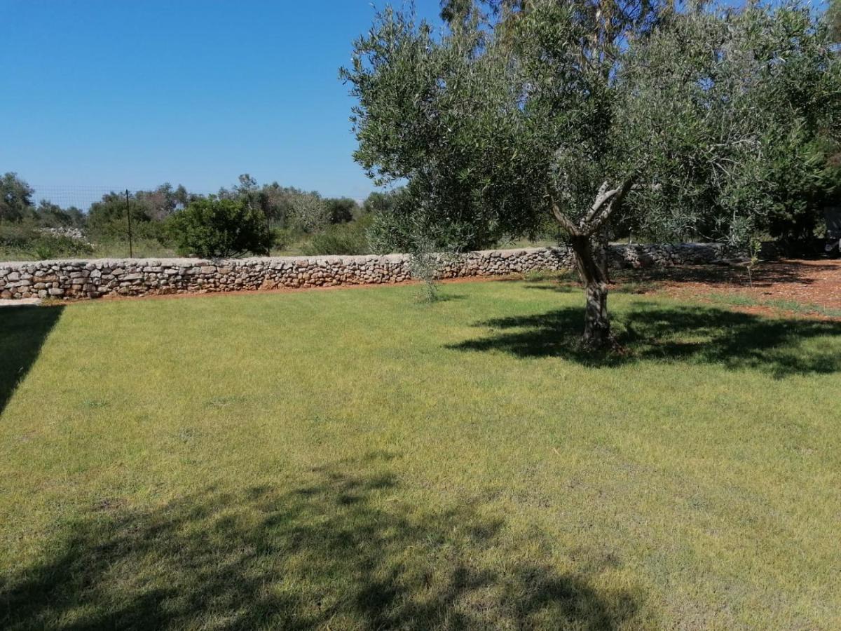 Agriturismo Allu Ruvezzu Torre Mozza Bagian luar foto